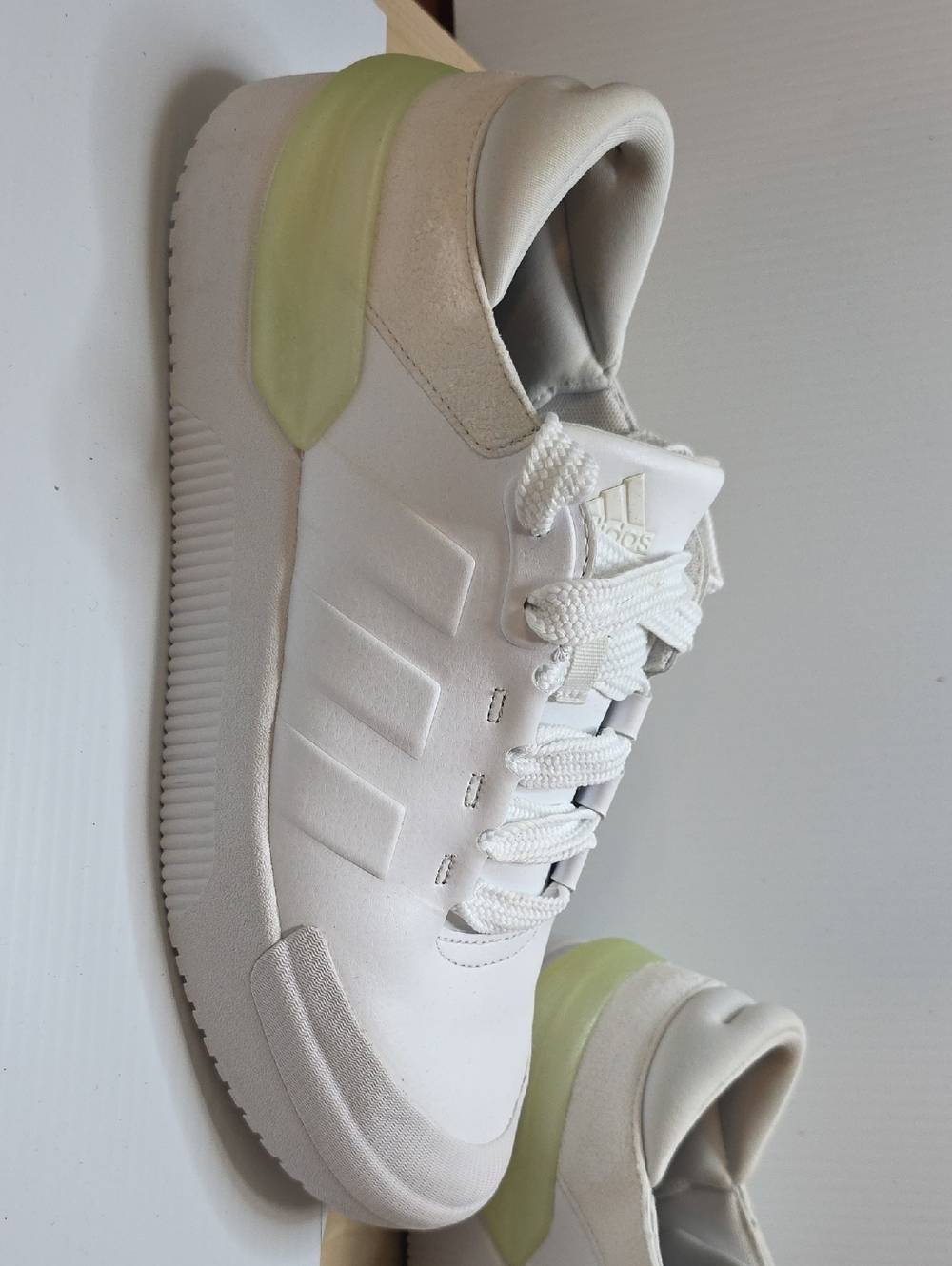 adidas COURT FUNK WOMENS White/ chatreuse Low-Top Leather Sneakers Size 10w - Picture 5 of 9